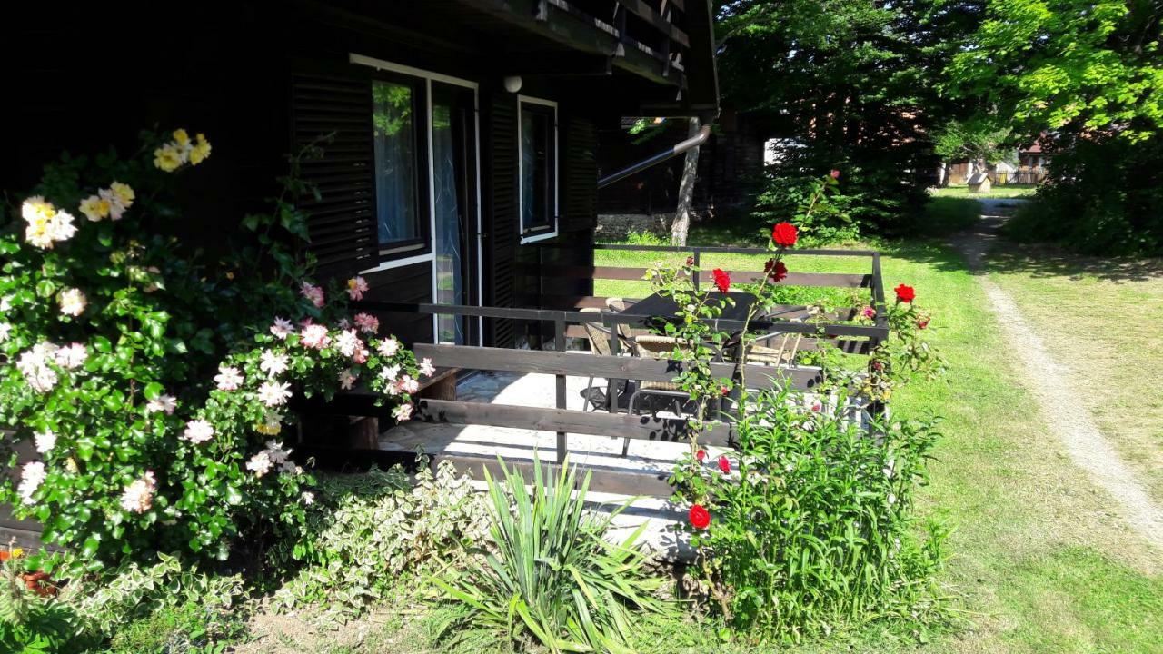Estavela Holiday Home Jezerce Buitenkant foto